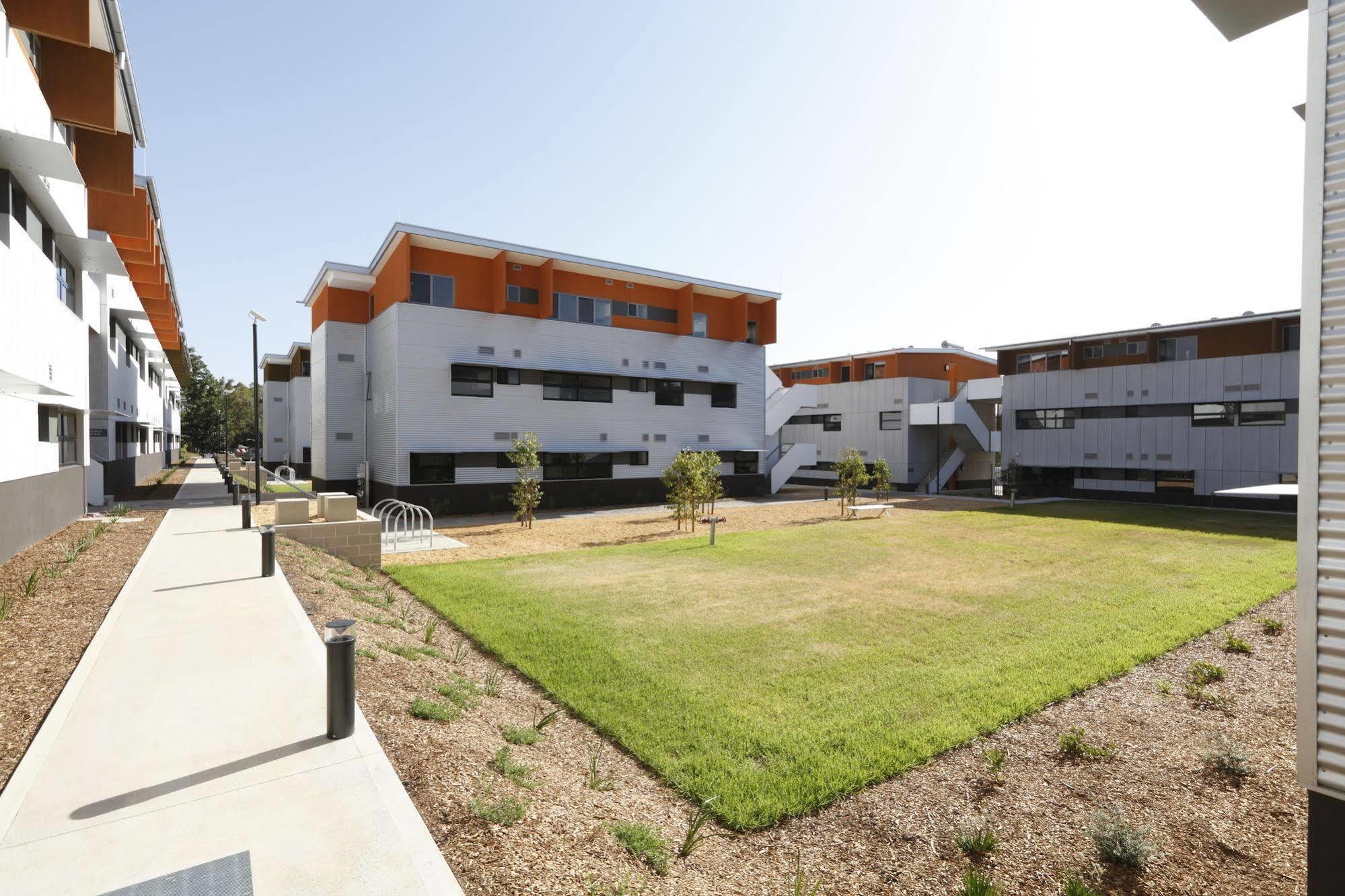 Western Sydney University Village - Parramatta Rosehill المظهر الخارجي الصورة