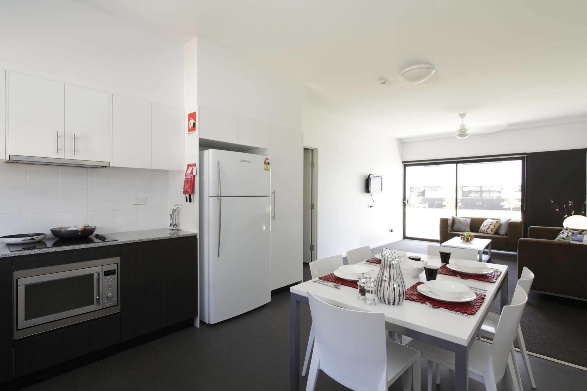 Western Sydney University Village - Parramatta Rosehill المظهر الخارجي الصورة